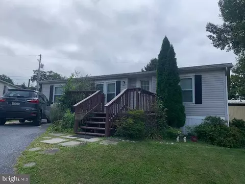 25 Plateau Rd, Lititz, PA 17543