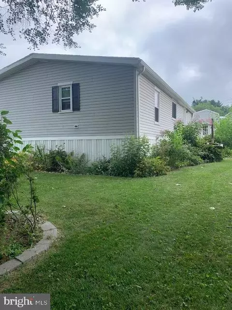 25 Plateau Rd, Lititz, PA 17543 photo 3