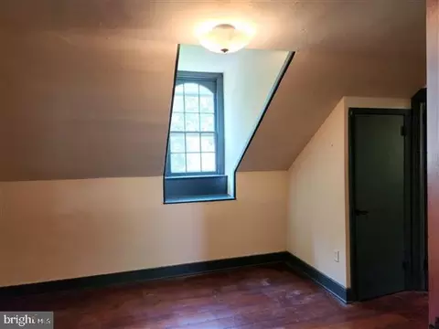 207 E Main St, Lititz, PA 17543 photo 22