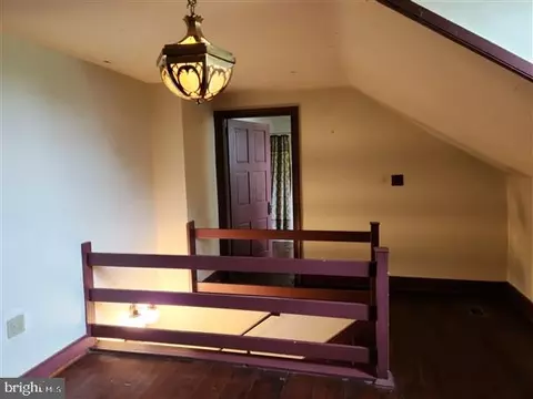 207 E Main St, Lititz, PA 17543 photo 21