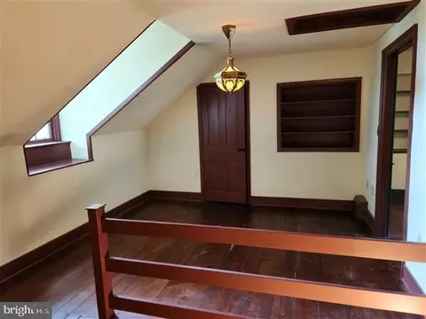207 E Main St, Lititz, PA 17543 photo 16