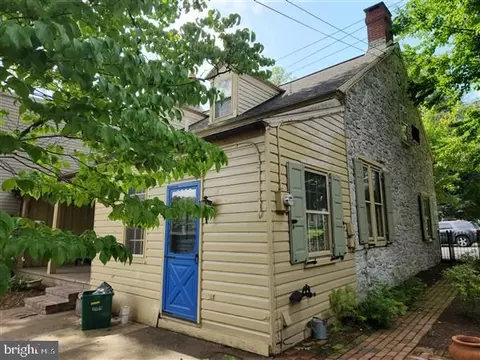 207 E Main St, Lititz, PA 17543 photo 15