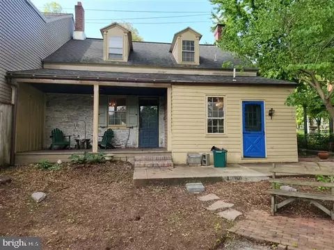 207 E Main St, Lititz, PA 17543 photo 14