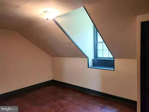 207 E Main St, Lititz, PA 17543 photo 23