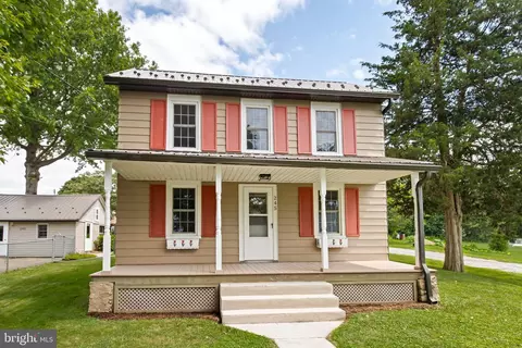 245 E State St, Quarryville, PA 17566