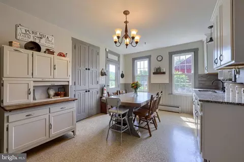 985 Smokestown Rd, Denver, PA 17517