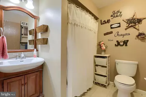 465 Crosswinds Dr, Lititz, PA 17543 photo 25