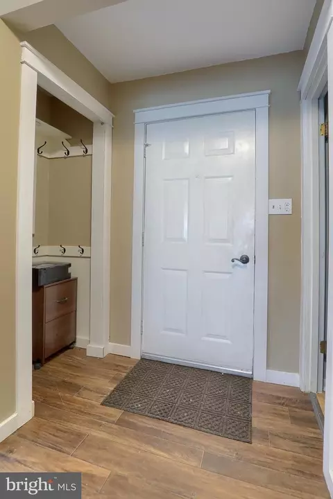 465 Crosswinds Dr, Lititz, PA 17543 photo 9