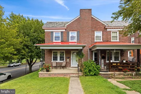 355 N Broad St, Lancaster, PA 17602