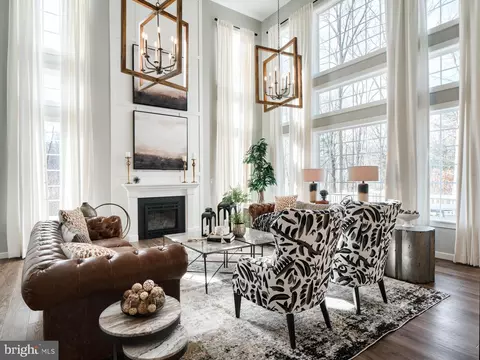 Living - 1100 Bluegrass Rd #DEVONSHIRE, Lancaster, PA 17601 photo 3 of 3