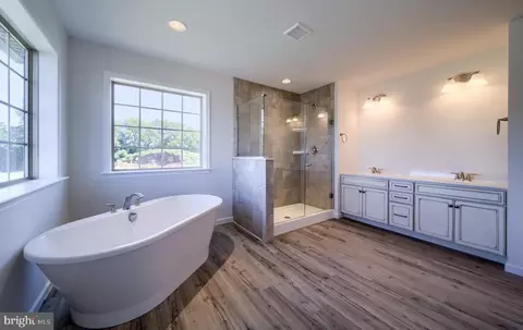 Entry Way - 1100 Bluegrass Rd #DEVONSHIRE, Lancaster, PA 17601 photo 3 of 3