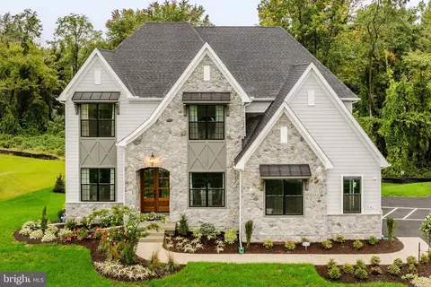 Exterior - 1100 Bluegrass Rd #DEVONSHIRE, Lancaster, PA 17601 photo 5 of 10