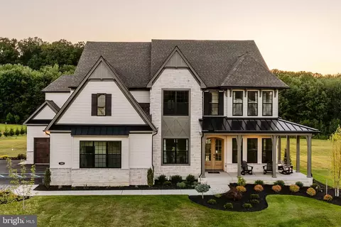 Exterior - 1100 Bluegrass Rd #DEVONSHIRE, Lancaster, PA 17601 photo 2 of 10