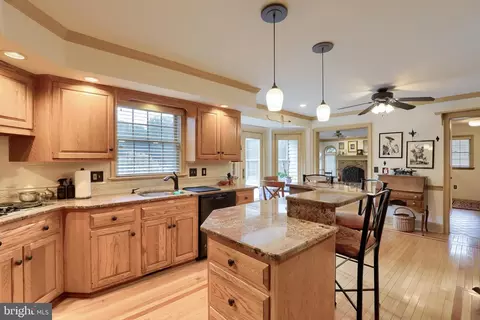 231 Farmstead Ln, Lititz, PA 17543 photo 12