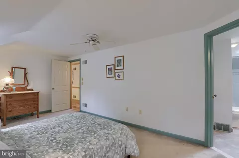 231 Farmstead Ln, Lititz, PA 17543 photo 38