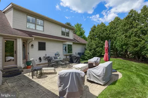 231 Farmstead Ln, Lititz, PA 17543 photo 40