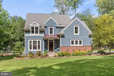 2720 Camp Rd, Manheim, PA 17545