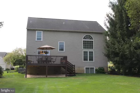 702 Farnum Rd, Lititz, PA 17543 photo 46