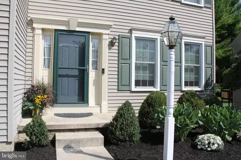 702 Farnum Rd, Lititz, PA 17543 photo 8