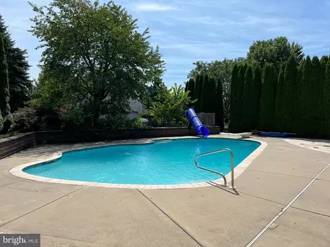 10 Crimson Ln, Lititz, PA 17543 photo 5