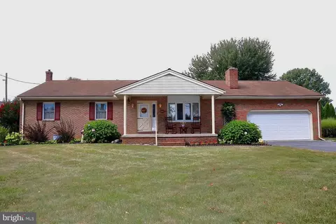 893 Fruitville Pike, Lititz, PA 17543