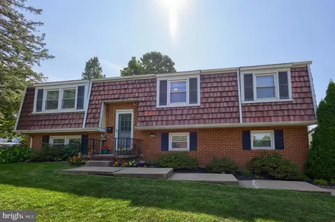 135 Pleasant View Dr, Strasburg, PA 17579