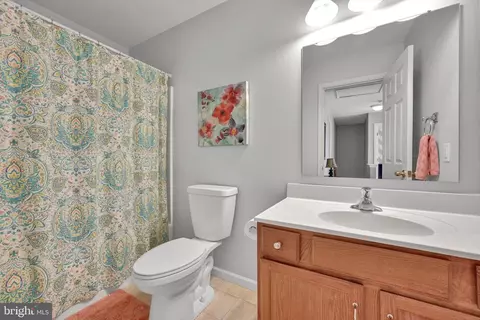 204 N Oak St, Lititz, PA 17543 photo 27