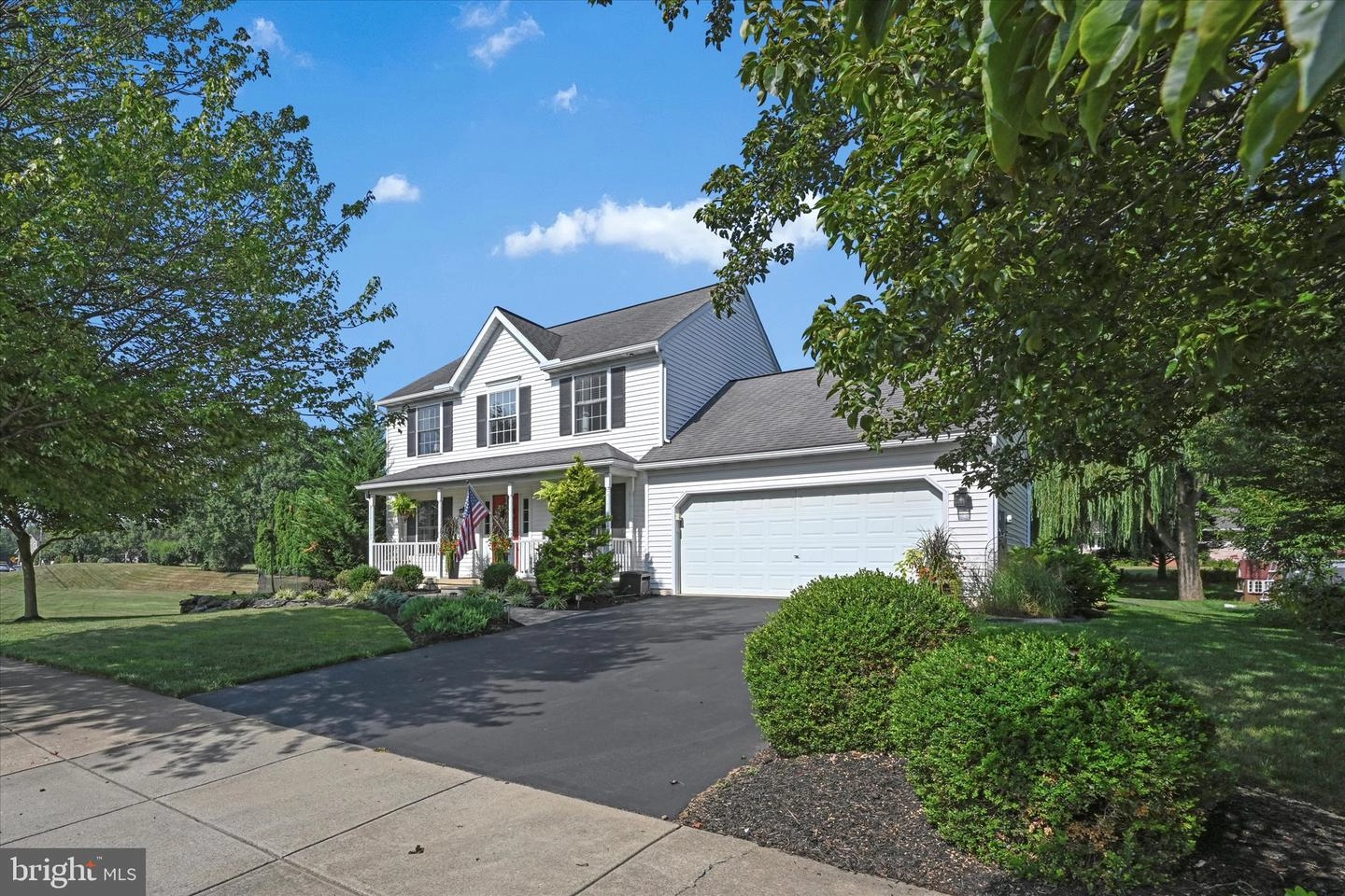 204 N Oak St, Lititz, PA 17543 photo 5