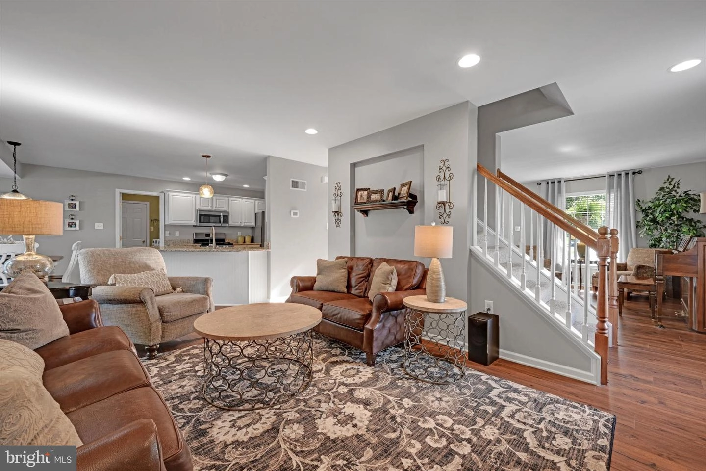 204 N Oak St, Lititz, PA 17543 photo 8