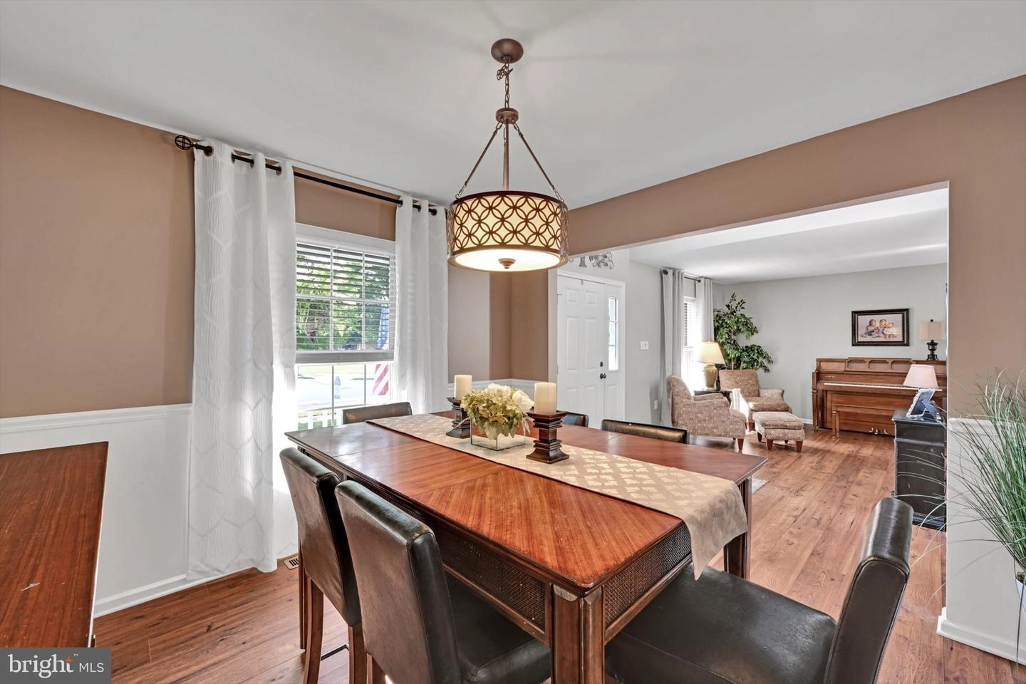 204 N Oak St, Lititz, PA 17543 photo 11