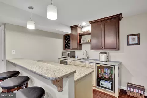 204 N Oak St, Lititz, PA 17543 photo 33