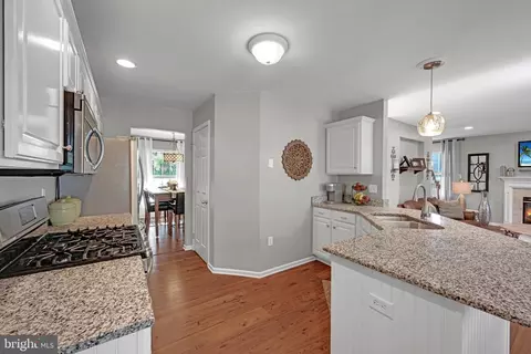204 N Oak St, Lititz, PA 17543 photo 16