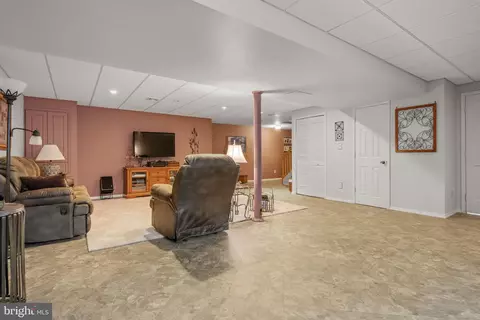 15 Old Post Ln, Lititz, PA 17543 photo 53
