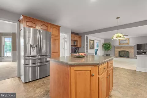 15 Old Post Ln, Lititz, PA 17543 photo 25
