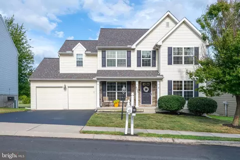 6333 Bayberry Ave, Manheim, PA 17545