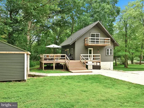 50 Loop Rd, Quarryville, PA 17566