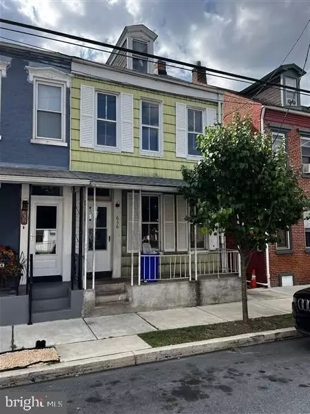 636 Walnut St, Columbia, PA 17512