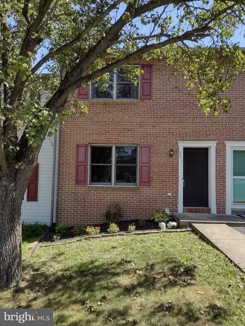 271 Radio Rd, Elizabethtown, PA 17022