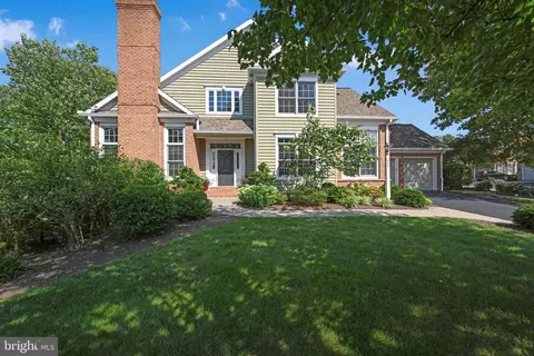643 Northfield Rd, Lititz, PA 17543