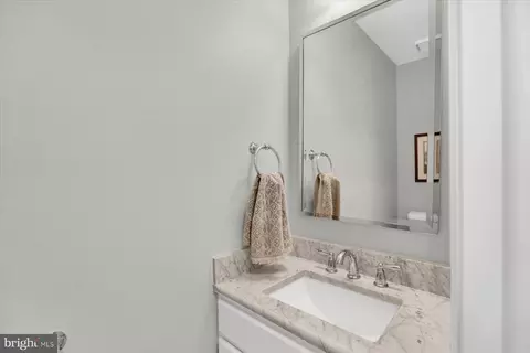 21 Round House Dr, Lititz, PA 17543 photo 12