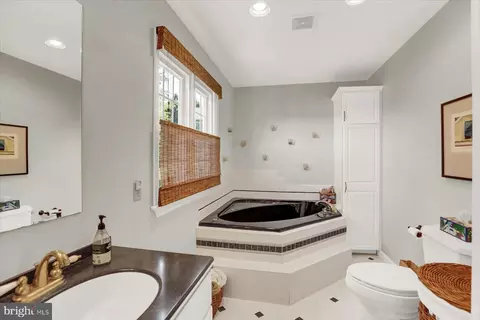21 Round House Dr, Lititz, PA 17543 photo 19