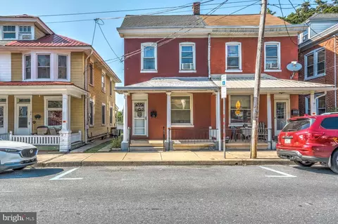 236 Washington Ave, Ephrata, PA 17522