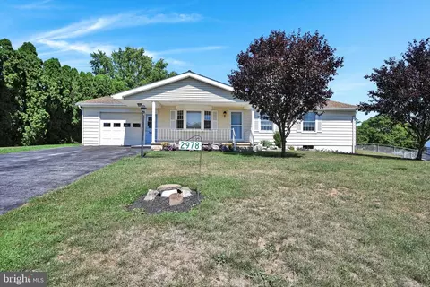 2978 Shumaker Rd, Manheim, PA 17545