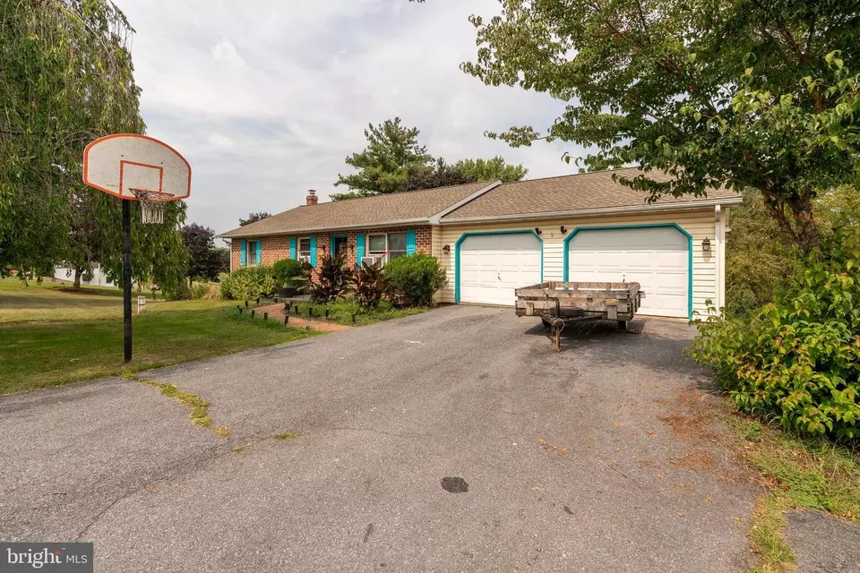 363 N Colebrook Rd, Manheim, PA 17545 33 Photos Movoto