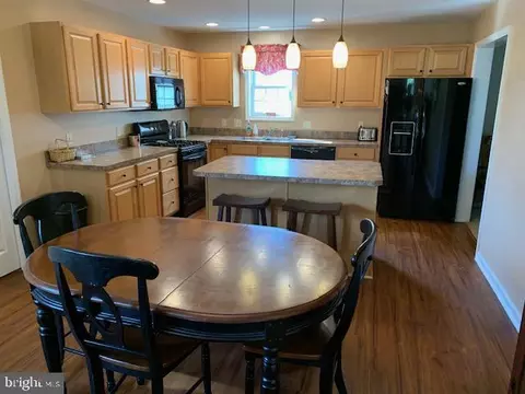 351 Balmer Rd, Lititz, PA 17543 photo 3