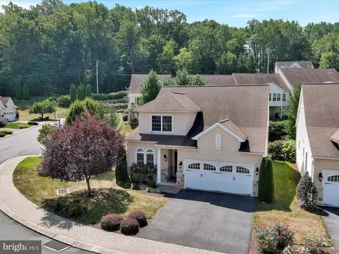 2840 Mimosa Ln, Lancaster, PA 17601