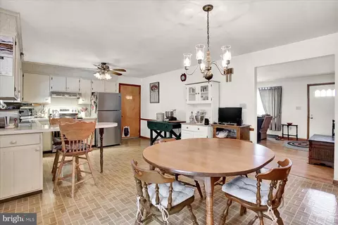 900 Snyder Hill Rd, Lititz, PA 17543 photo 17