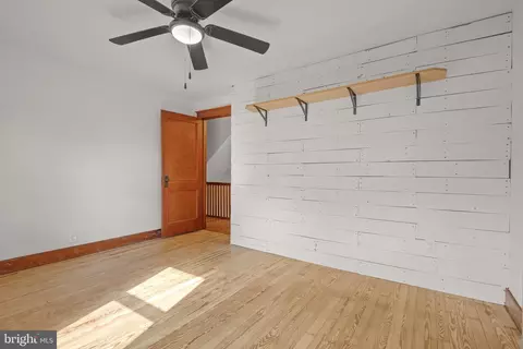24 E Market St, Lititz, PA 17543 photo 18