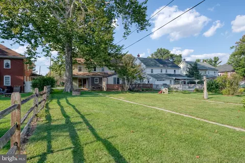 24 E Market St, Lititz, PA 17543 photo 30