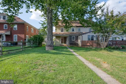 24 E Market St, Lititz, PA 17543 photo 28